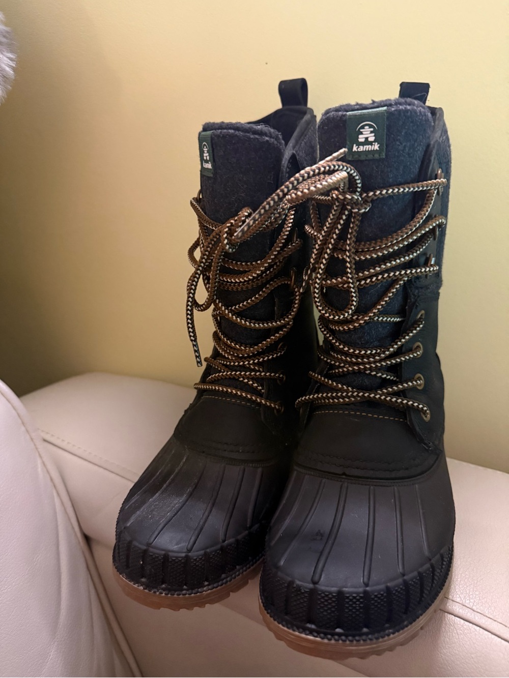 Kamik Black and Brown Lace-Up Cold-Weather Boots